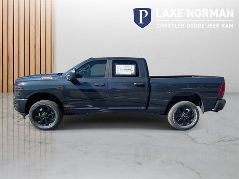 New 2026 RAM 2500 Big Horn image 6