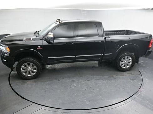 Used 2024 RAM 2500 Limited image 13