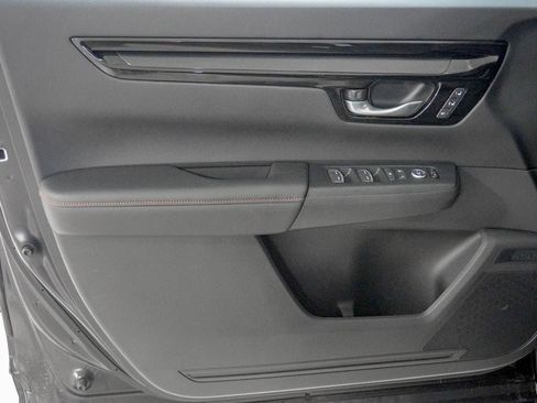 Used 2026 Honda CR-V Sport Touring image 17