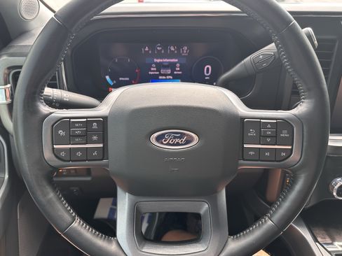 Certified 2024 Ford F250 Lariat w/ Lariat Ultimate Package AWD/4WD image 23