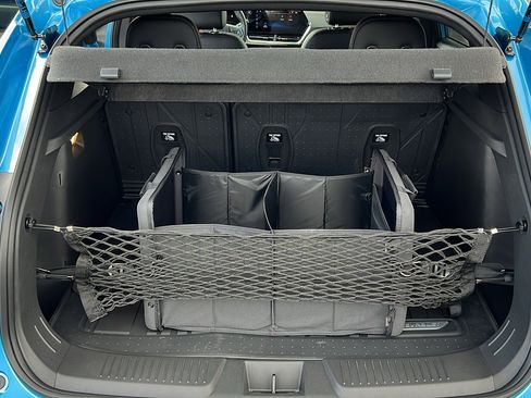 New 2025 Chevrolet Trax RS w/ Driver Confidence Package image 11