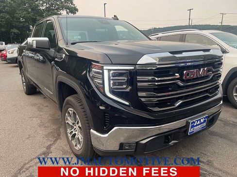 Used 2025 GMC Sierra 1500 SLT AWD/4WD image 5