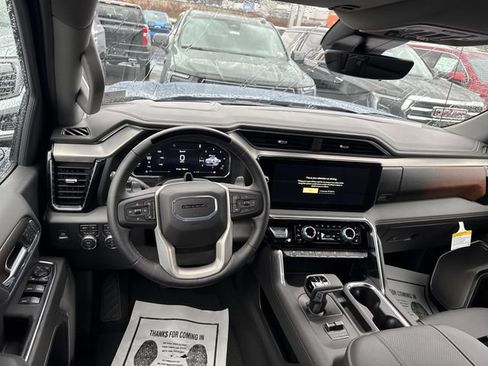 New 2026 GMC Sierra 1500 Denali AWD/4WD image 17