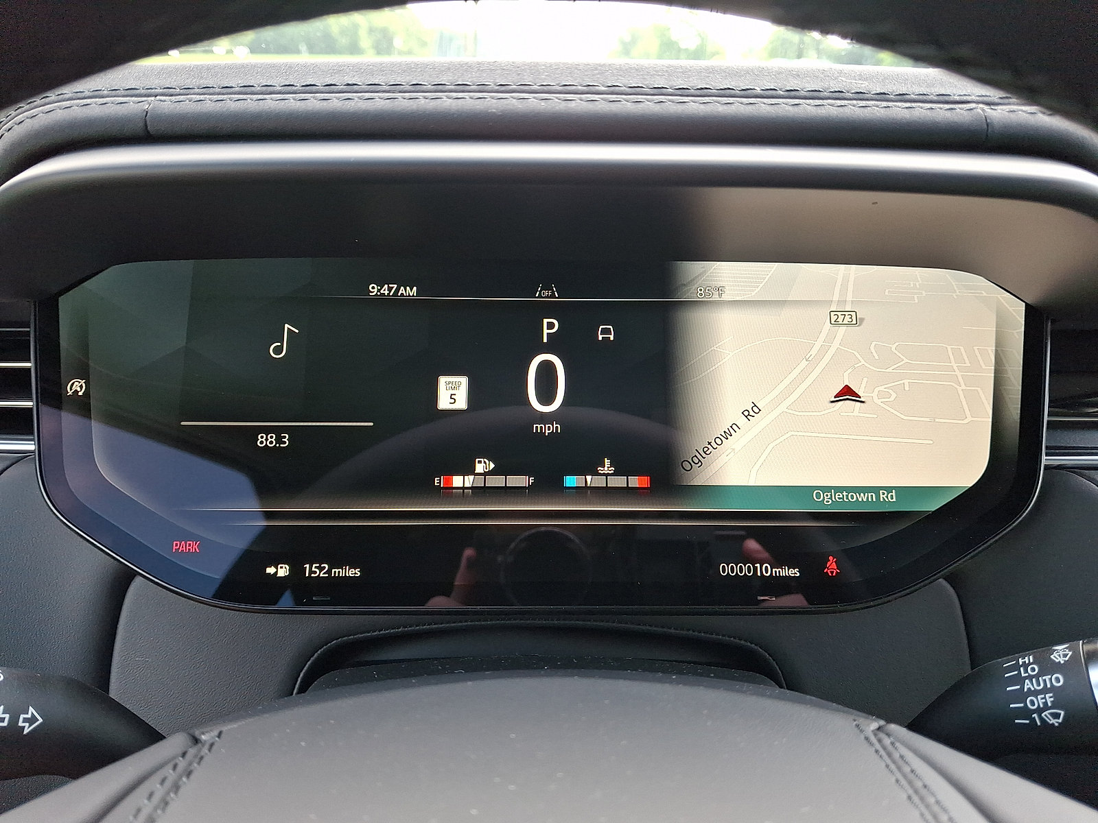 New 2026 Land Rover Range Rover Sport SE AWD/4WD image 12