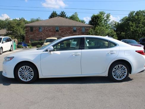 Used 2013 Lexus ES 350 w/ Luxury Pkg FWD image 5