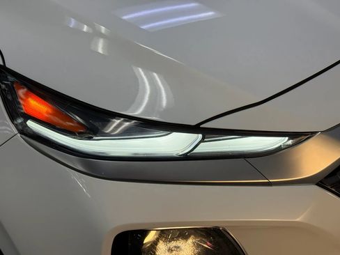 Used 2019 Hyundai Santa Fe SE AWD/4WD image 27