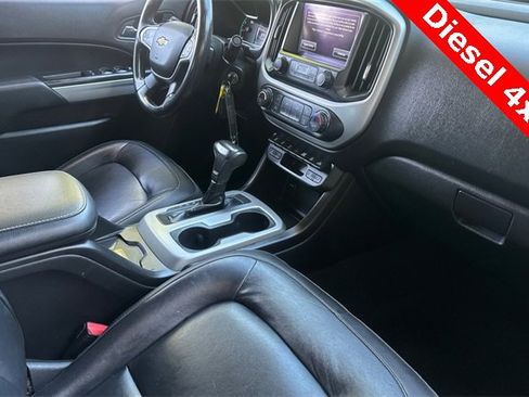 Used 2018 Chevrolet Colorado ZR2 image 15