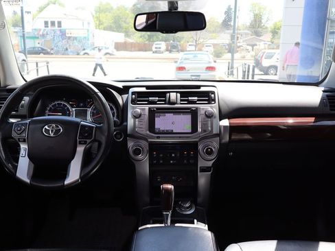 Used 2015 Toyota 4Runner Limited AWD/4WD image 9
