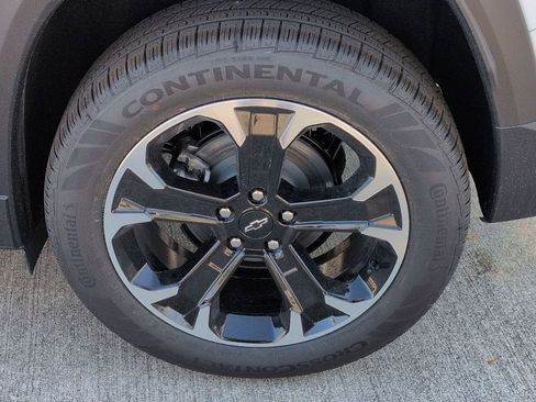 New 2026 Chevrolet Equinox LT w/ Safety and Technology Package FWD image 26