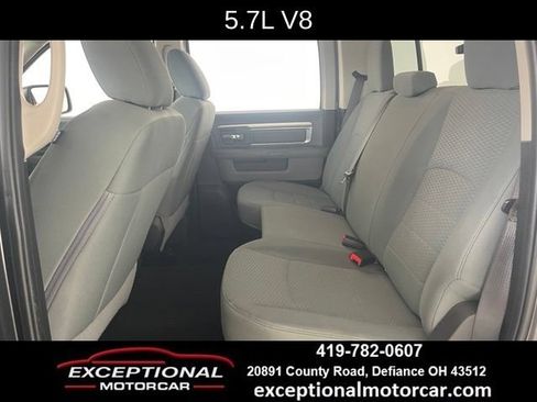 Used 2019 RAM 1500 Classic SLT AWD/4WD image 44