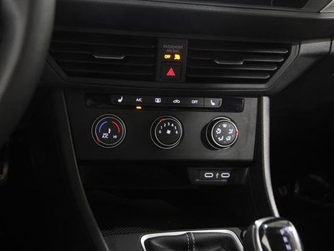 Used 2024 Volkswagen Jetta Sport FWD image 14