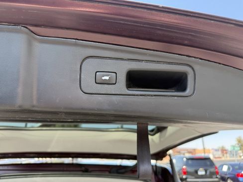 Used 2015 Honda Pilot EX-L image 10