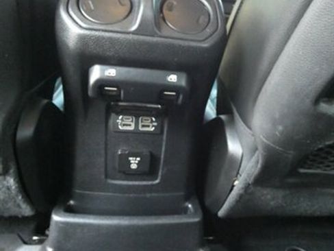 Used 2019 Jeep Wrangler Unlimited Rubicon image 48