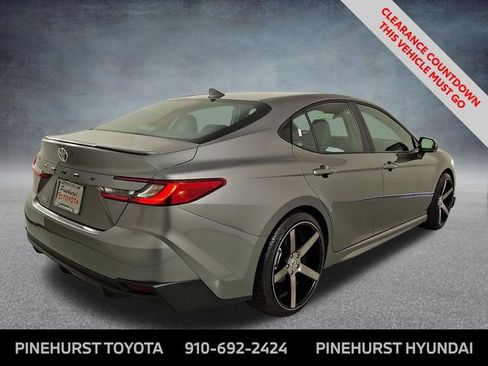 Used 2025 Toyota Camry SE w/ Multimedia Upgrade Package image 8