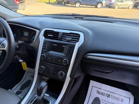 Used 2016 Ford Fusion S w/ Equipment Group 101A image 18