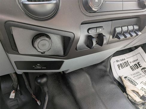 Used 2016 Ford F450 XL w/ Power Equipment Group image 22