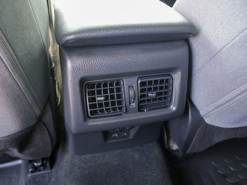 Used 2025 Toyota Camry LE AWD/4WD image 22