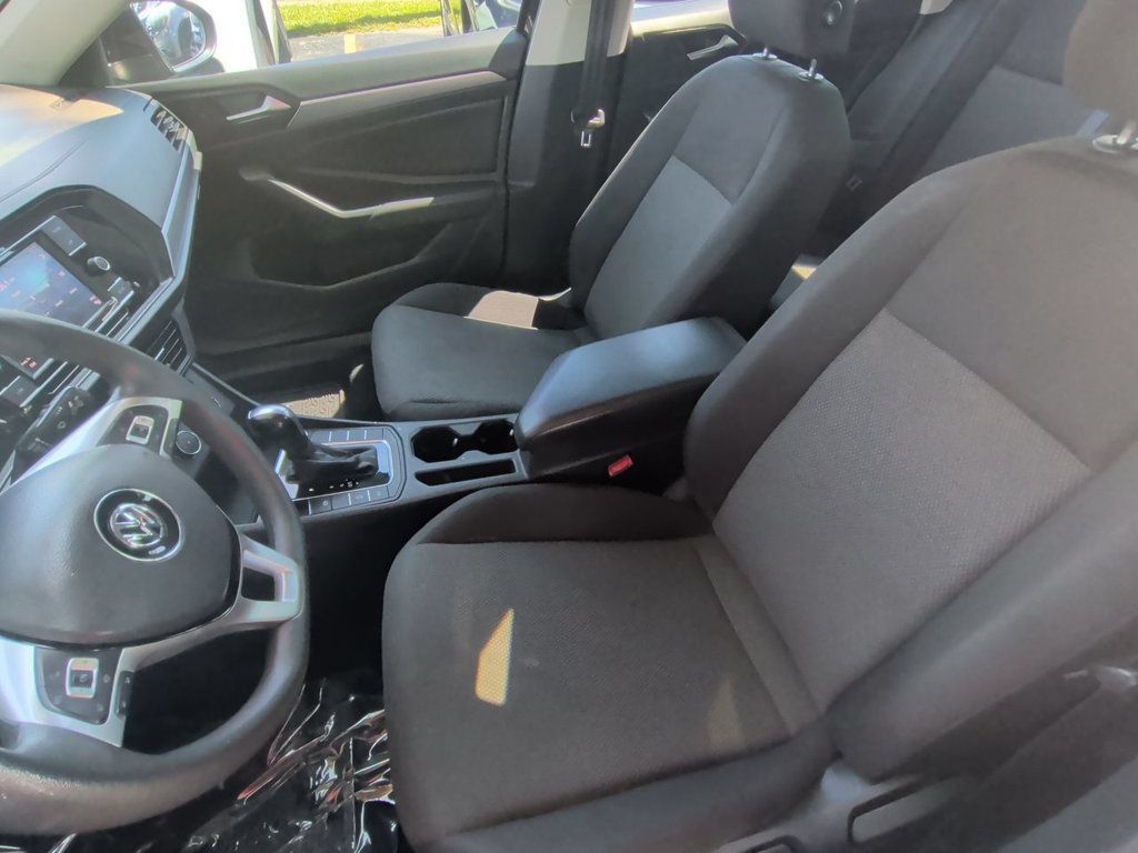 Used 2019 Volkswagen Jetta S FWD image 14