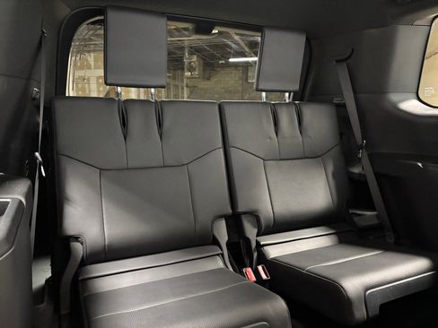 Used 2024 Lexus GX 550 image 41