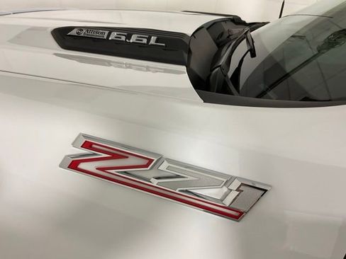 Used 2025 Chevrolet Silverado 2500 LTZ w/ LTZ Convenience Package image 46