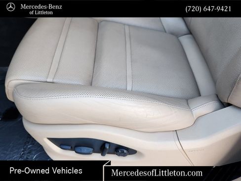 Used 2023 Porsche Cayenne Platinum Edition AWD/4WD image 23