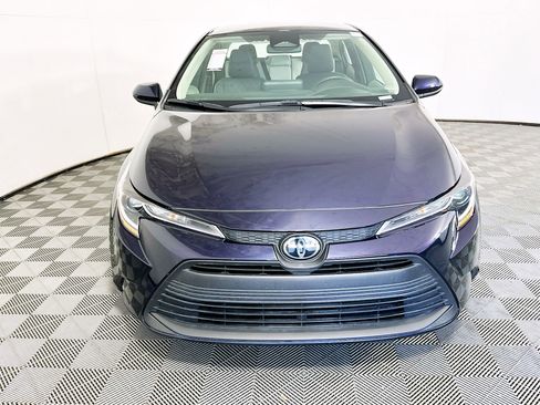 Used 2023 Toyota Corolla LE FWD image 8