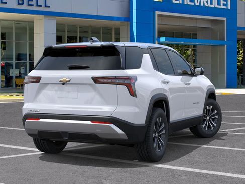 New 2026 Chevrolet Equinox LT image 5