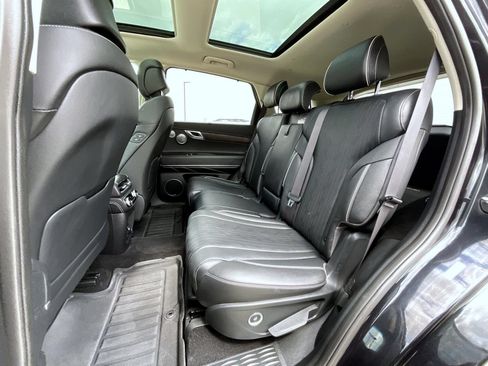 Used 2021 Genesis GV80 2.5T w/ Prestige Package 04 AWD/4WD image 19