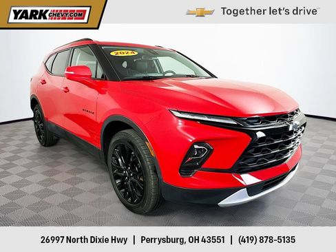 Certified 2024 Chevrolet Blazer LT w/ LPO, Black Grille Bar Package FWD image 1