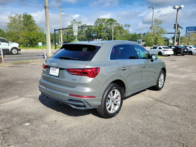 Used 2024 Audi Q3 2.0T Premium AWD/4WD image 2