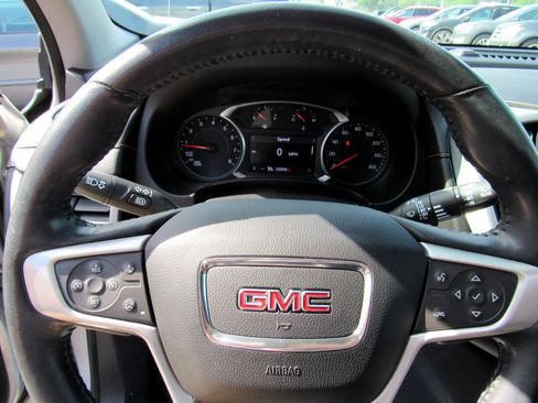 Used 2019 GMC Terrain SLT w/ Preferred Package image 15