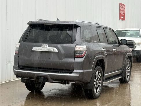 Used 2018 Toyota 4Runner Limited image 4