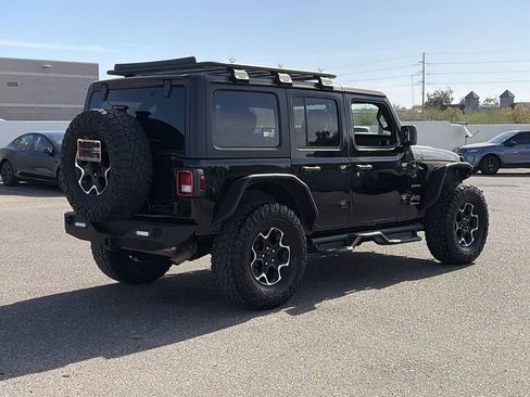 Used 2023 Jeep Wrangler Sahara w/ Cold Weather Group AWD/4WD image 28