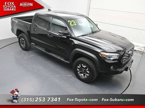 Used 2023 Toyota Tacoma TRD Off-Road image 28