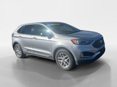 Used 2023 Ford Edge SEL w/ Convenience Package AWD/4WD image 9