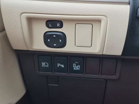 Used 2017 Lexus ES 350 w/ Navigation System Package FWD image 30