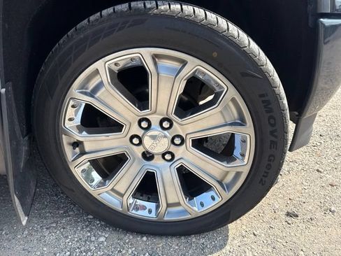 Used 2018 GMC Sierra 1500 Denali w/ Denali Ultimate Package AWD/4WD image 47