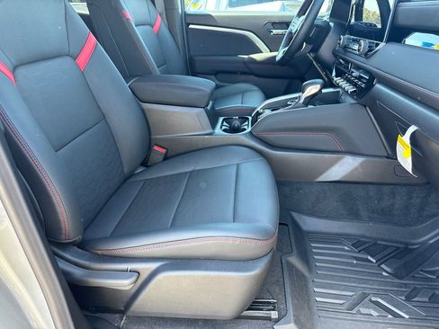 New 2026 Chevrolet Colorado Z71 w/ Z71 Convenience Package 2 AWD/4WD image 14