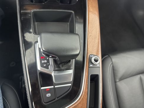 Used 2020 Audi A4 2.0T Premium Plus w/ Premium Plus Package FWD image 31