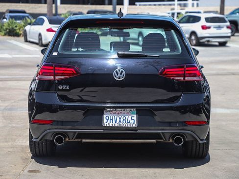 Used 2018 Volkswagen GTI SE FWD image 6