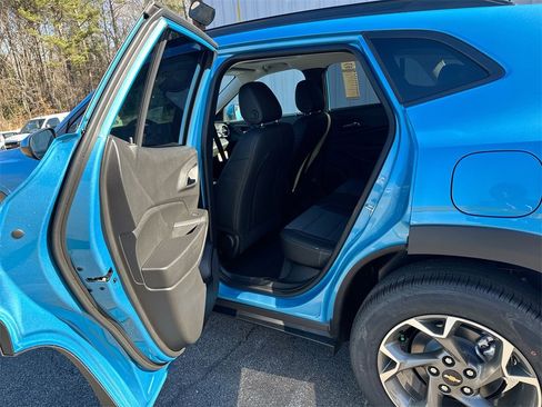 New 2026 Chevrolet Trax LT image 28
