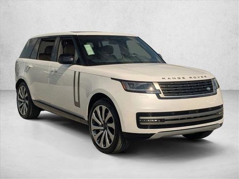 New 2026 Land Rover Range Rover Long Wheelbase SE AWD/4WD image 7