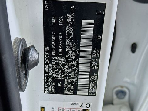 Used 2019 Toyota 4Runner TRD Off-Road Premium image 12