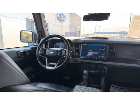 Used 2022 Ford Bronco Badlands AWD/4WD image 10