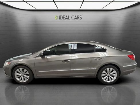 Used 2010 Volkswagen CC Sport FWD image 8