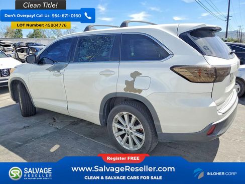 Used 2015 Toyota Highlander LE FWD image 3