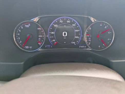 Used 2023 GMC Acadia SLT w/ Technology Package image 34