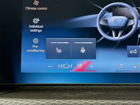 Used 2026 BMW 430i Coupe w/ Parking Assistance Package image 20