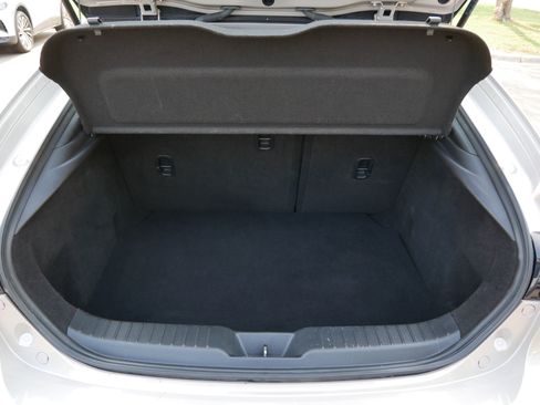 Used 2025 MAZDA MAZDA3 s Sport FWD image 18