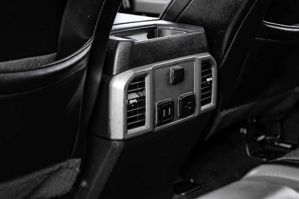 Used 2019 Ford F150 Raptor w/ Equipment Group 801A Mid AWD/4WD image 37